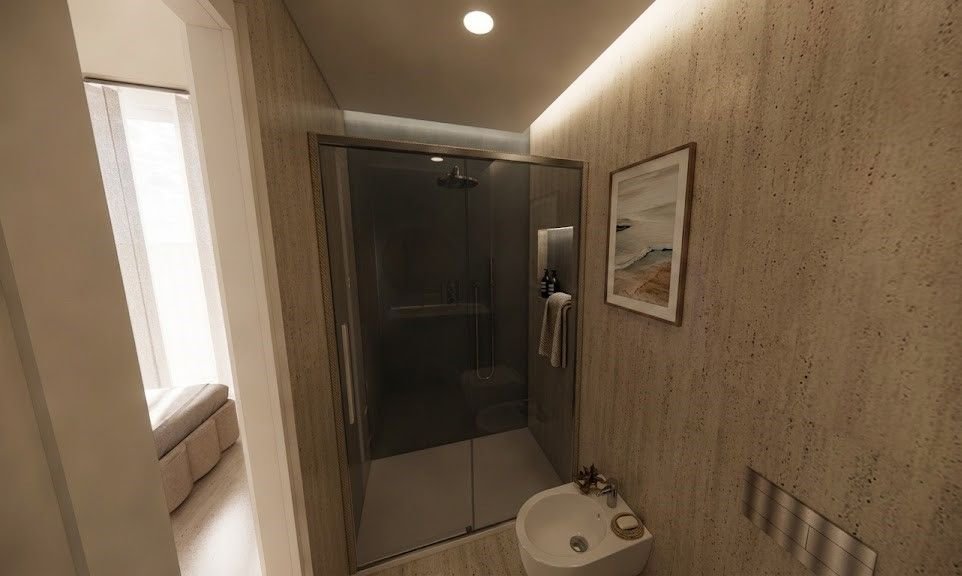Bagno Camera Duomo: doccia walk-in in vetro con quadro decorativo